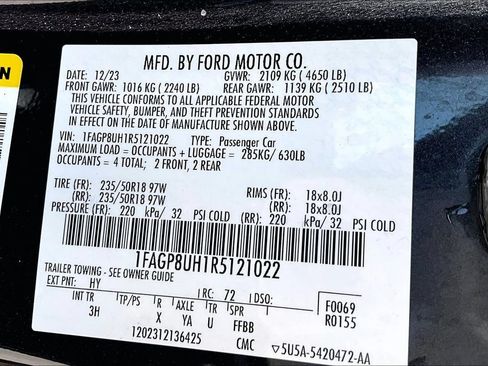 Used 2024 Ford Mustang Premium RWD image 29