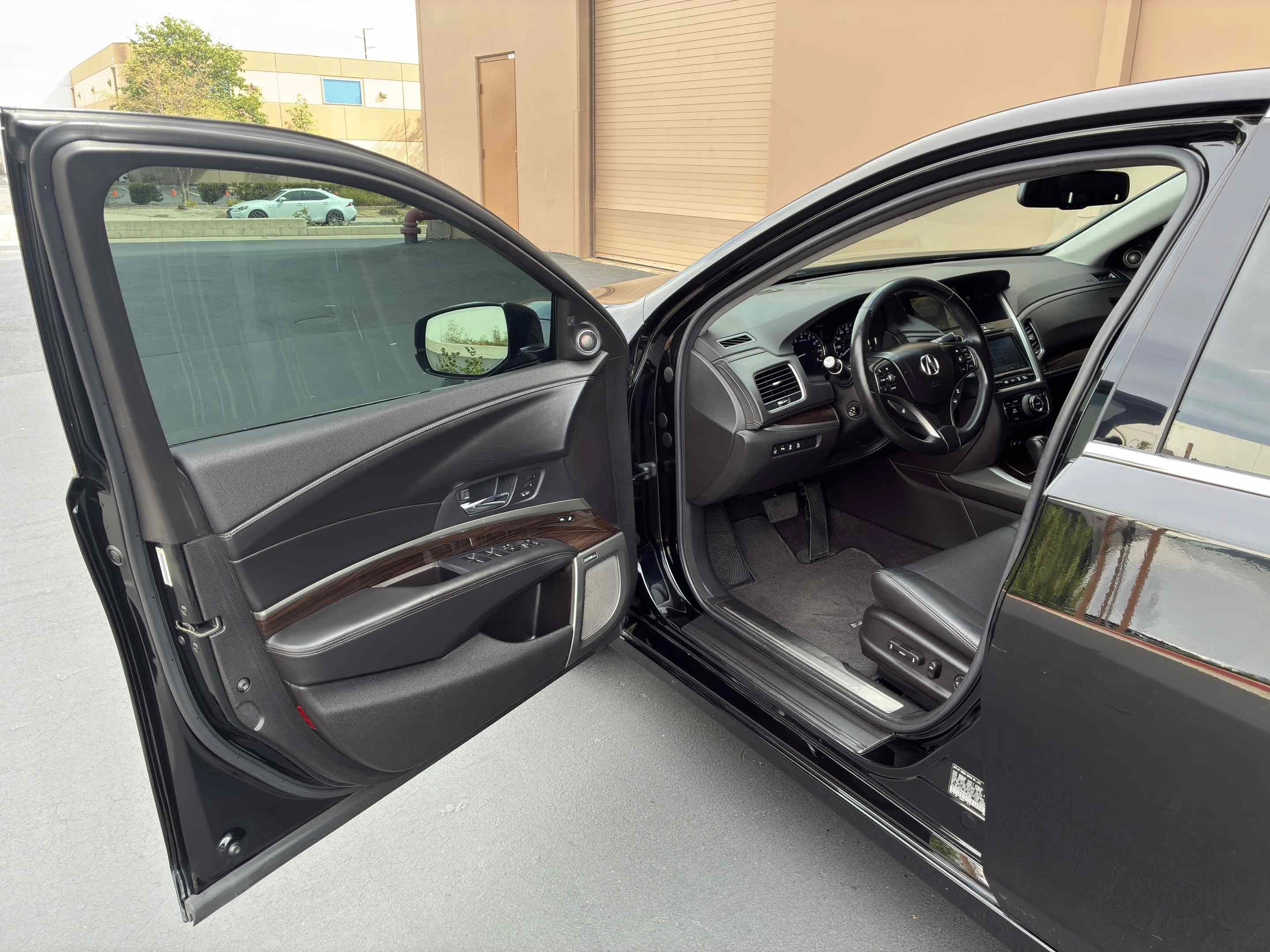 Used 2016 Acura RLX w/ Advance Package FWD image 46