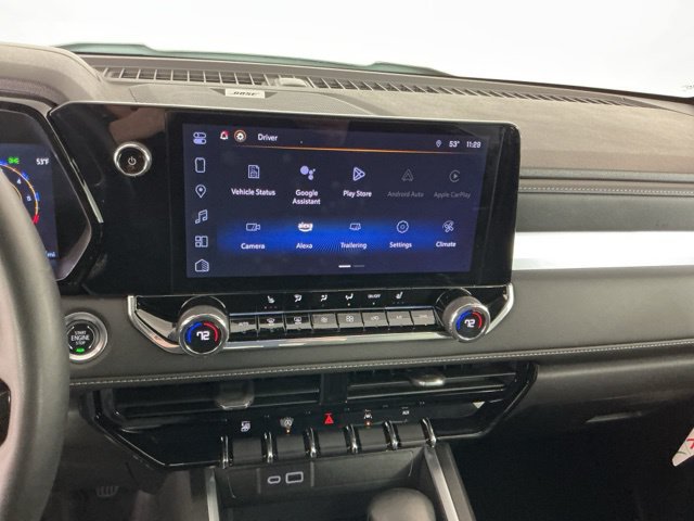 Used 2024 Chevrolet Colorado LT w/ LT Convenience Package III AWD/4WD image 19