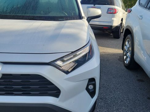 Used 2025 Toyota RAV4 XLE Premium image 3