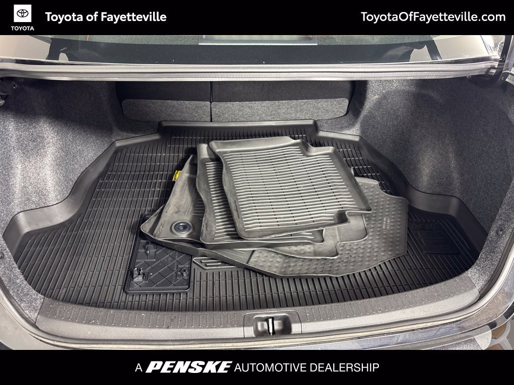 Certified 2026 Toyota Corolla SE w/ SE Package FWD image 10