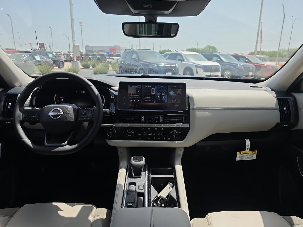 New 2026 Nissan Pathfinder SL FWD image 11