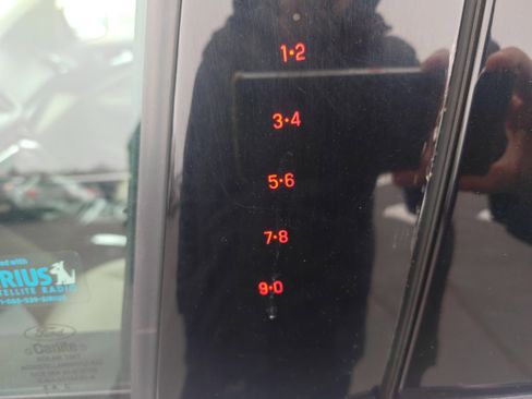 Used 2016 Ford Escape Titanium w/ Equipment Group 301A image 7