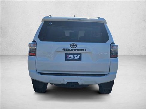 Used 2023 Toyota 4Runner SR5 Premium image 7