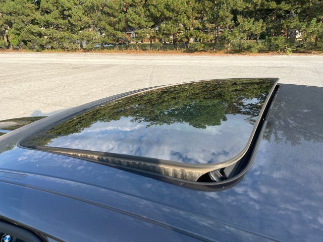 Used 2016 BMW 528i xDrive Sedan AWD/4WD image 16