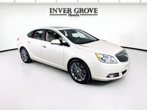 Used 2014 Buick Verano Leather FWD image 3