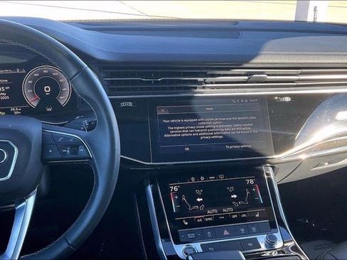 Used 2025 Audi Q7 3.0T Premium Plus image 6