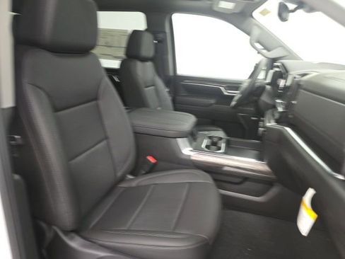New 2025 Chevrolet Silverado 2500 LTZ w/ LTZ Premium Package image 28