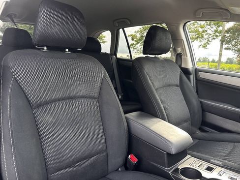Used 2016 Subaru Outback 2.5i Premium w/ Protection Package #2 AWD/4WD image 29