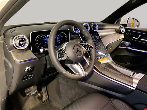 New 2026 Mercedes-Benz GLC 300 4MATIC image 9