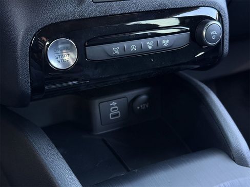 New 2026 Ford Escape ST-Line w/ Tech Pack #1 image 17