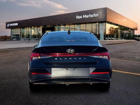 New 2026 Hyundai Elantra SEL Sport image 6