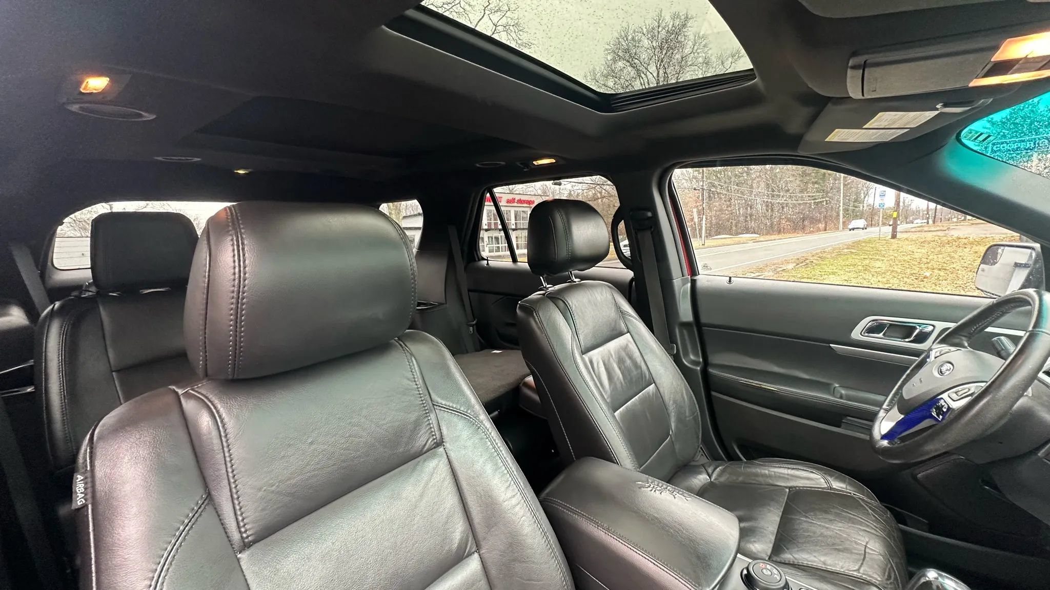 Used 2014 Ford Explorer XLT AWD/4WD image 32