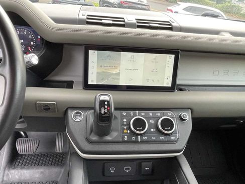 Used 2020 Land Rover Defender 110 S AWD/4WD image 21