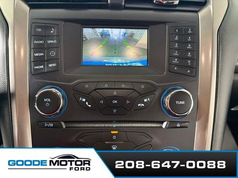 Certified 2017 Ford Fusion SE FWD image 16