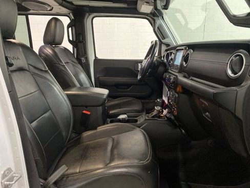 Used 2021 Jeep Wrangler Unlimited Sahara w/ Cold Weather Group image 81