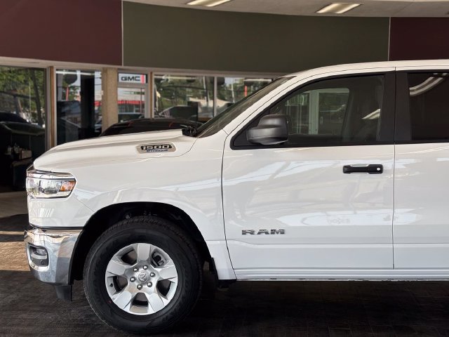 Used 2026 RAM 1500 Big Horn AWD/4WD image 16