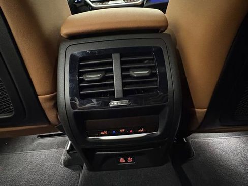 Used 2024 BMW X4 M40i w/ Premium Package image 31