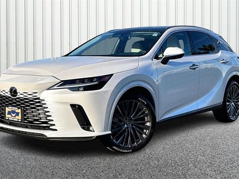 Used 2024 Lexus RX 450h AWD w/ Luxury Package image 22