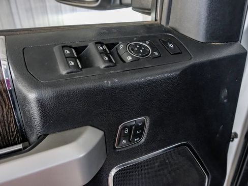 Used 2020 Ford F250 Lariat AWD/4WD image 43