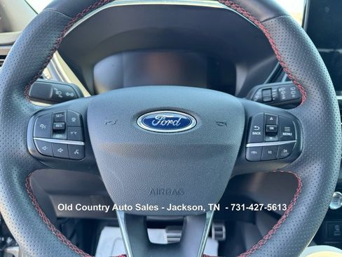 Used 2023 Ford Escape ST-Line w/ Tech Pack #1 AWD/4WD image 29