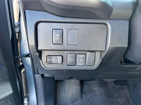 Used 2023 Toyota Tacoma TRD Off-Road w/ Technology Package AWD/4WD image 26