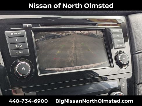 Used 2019 Nissan Rogue SV image 18