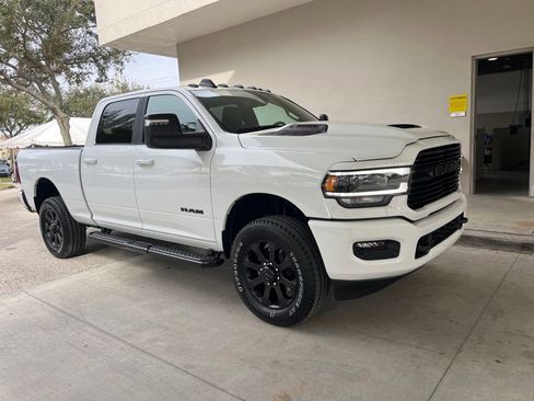 New 2024 RAM 2500 Laramie w/ Night Edition AWD/4WD image 2