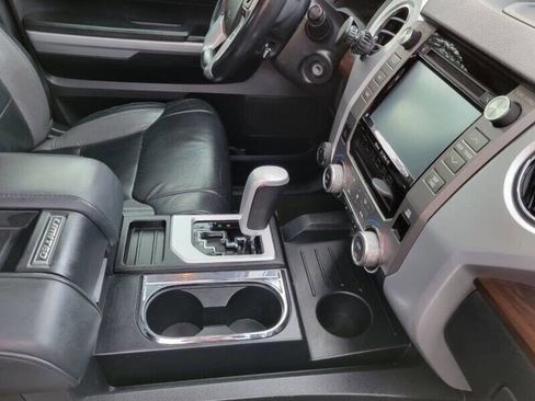 Used 2018 Toyota Tundra Limited AWD/4WD image 15