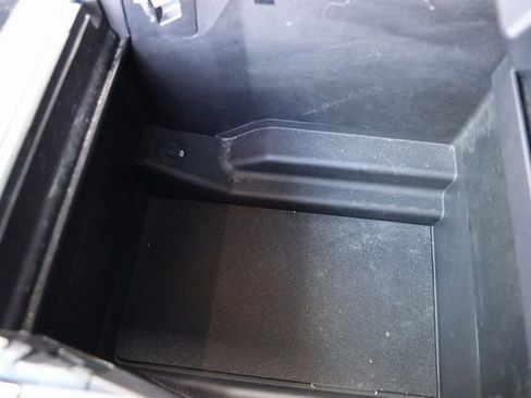 Used 2023 Ford F150 Lariat image 26