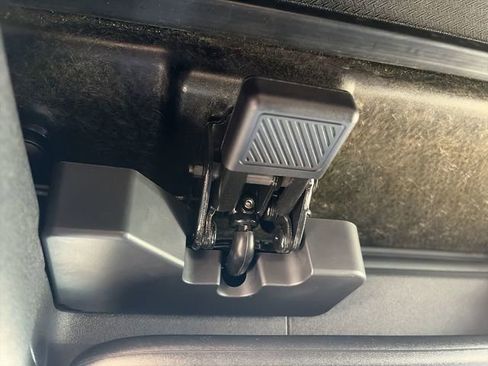 Used 2023 Ford Bronco Outer Banks AWD/4WD image 18