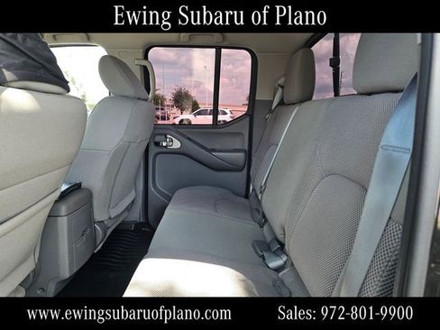 Used 2020 Nissan Frontier SV w/ SV Utility Package AWD/4WD image 7