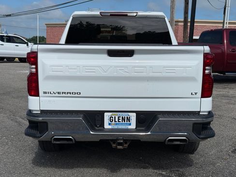 Used 2022 Chevrolet Silverado 1500 LT AWD/4WD image 7