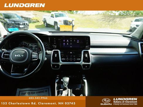 Used 2022 Kia Sorento SX image 21