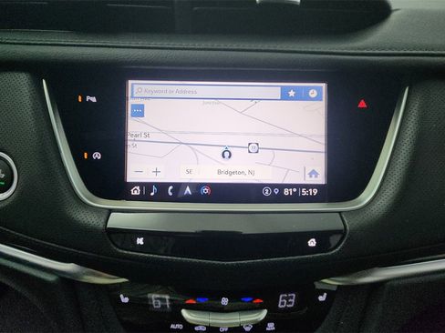 Used 2025 Cadillac XT5 Premium Luxury image 18