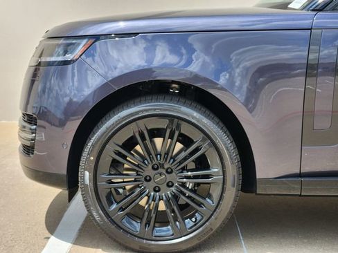 New 2026 Land Rover Range Rover SE AWD/4WD image 9