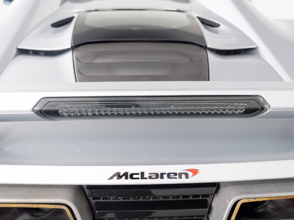 Used 2013 McLaren MP4-12C Spider RWD image 48