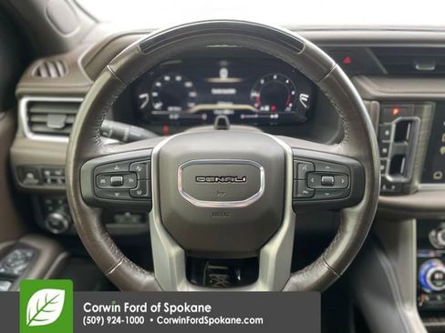 Used 2024 GMC Yukon XL Denali image 28