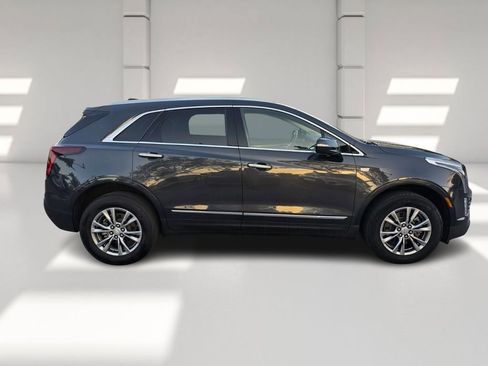 Used 2023 Cadillac XT5 Premium Luxury image 3
