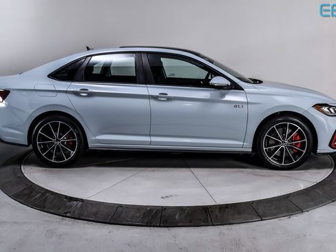 Used 2025 Volkswagen Jetta GLI Autobahn image 7