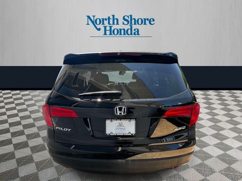 Used 2017 Honda Pilot EX image 5