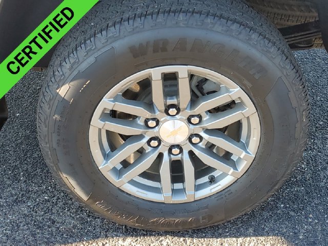 Certified 2023 Chevrolet Colorado LT w/ LT Convenience Package II AWD/4WD image 32
