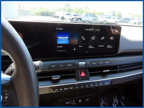 Used 2025 Kia K4 FWD image 17