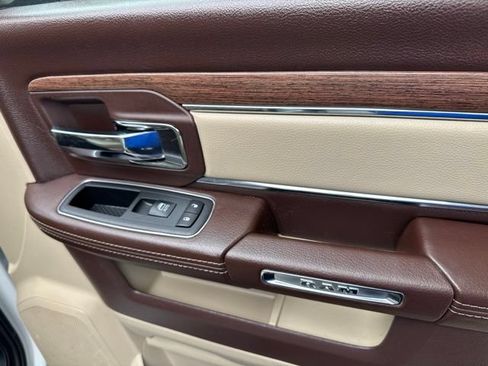 Used 2018 RAM 2500 Laramie AWD/4WD image 11