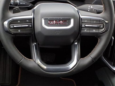 New 2026 GMC Acadia AT4 w/ Luxury Package image 6