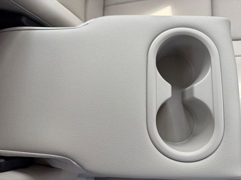 New 2025 Hyundai Sonata Limited image 22