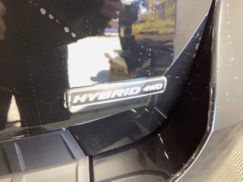 Used 2020 Ford Explorer Limited w/ Equipment Group 310A image 38