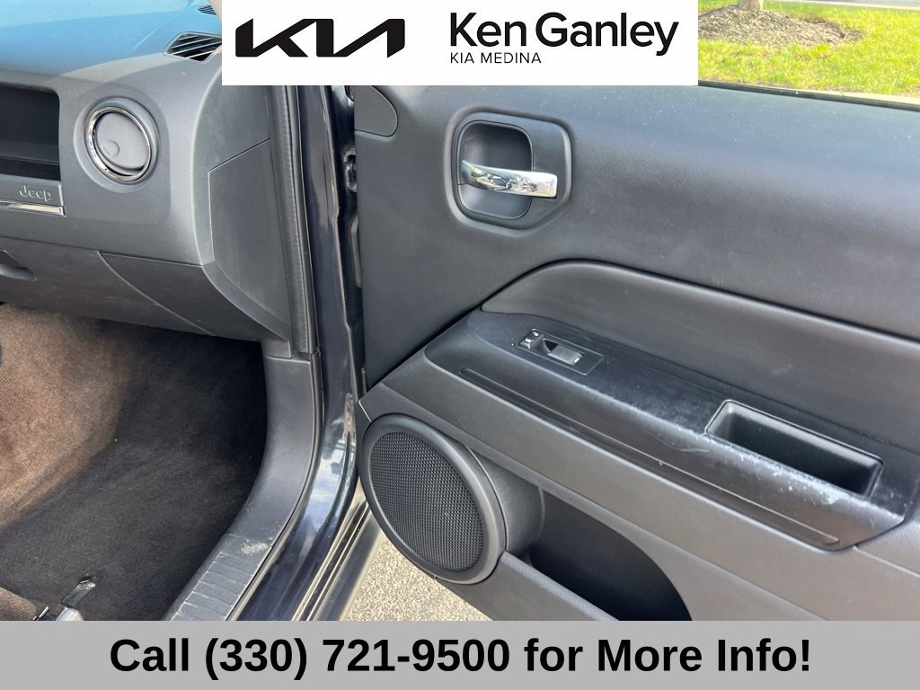 Used 2014 Jeep Patriot Latitude FWD image 50