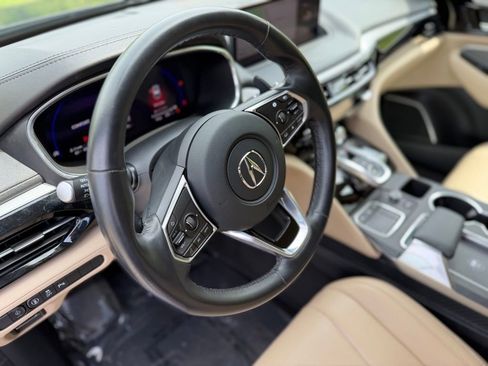 Used 2023 Acura MDX SH-AWD w/ Technology Package image 18