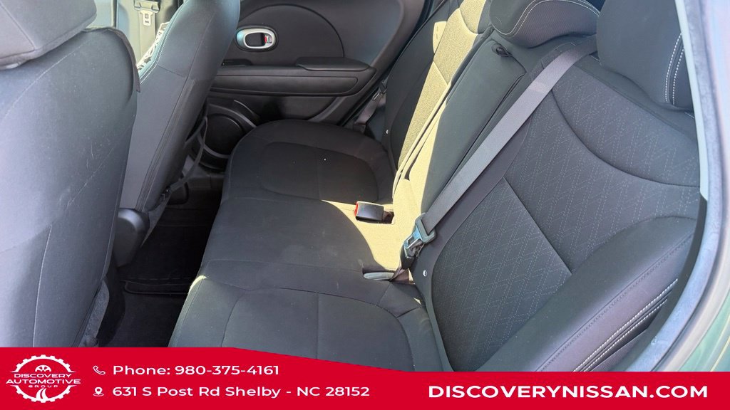 Used 2014 Kia Soul FWD image 11